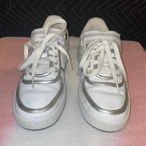 Nike Vandals Low Women Sneakers in Silver and White size 7
